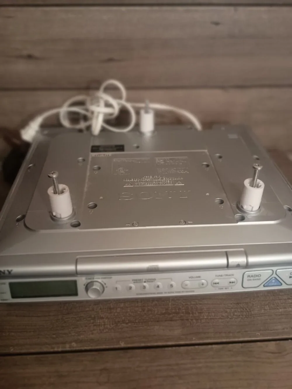Sony Under Counter CD AM/FM Radio Player Model ICF-CD543RM Tested No Remote